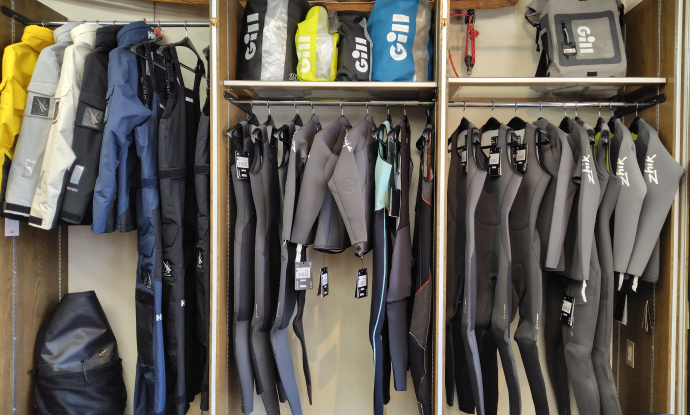 WET SUIT